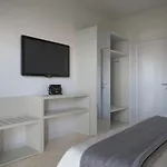 Aron Ρίμινι