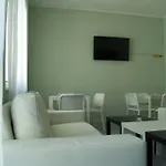Aron Ξενοδοχείο Ρίμινι