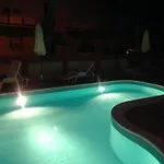 Ξενοδοχείο Aron