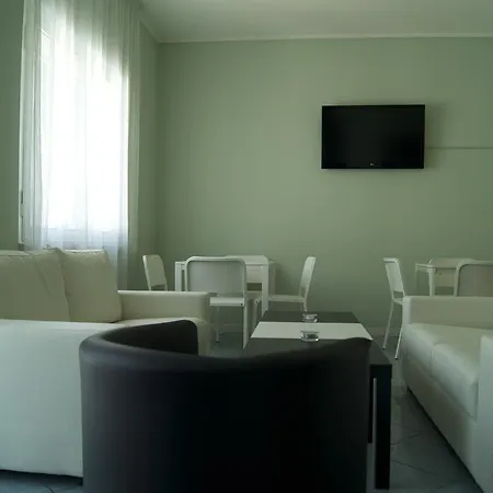 Hotel Aron